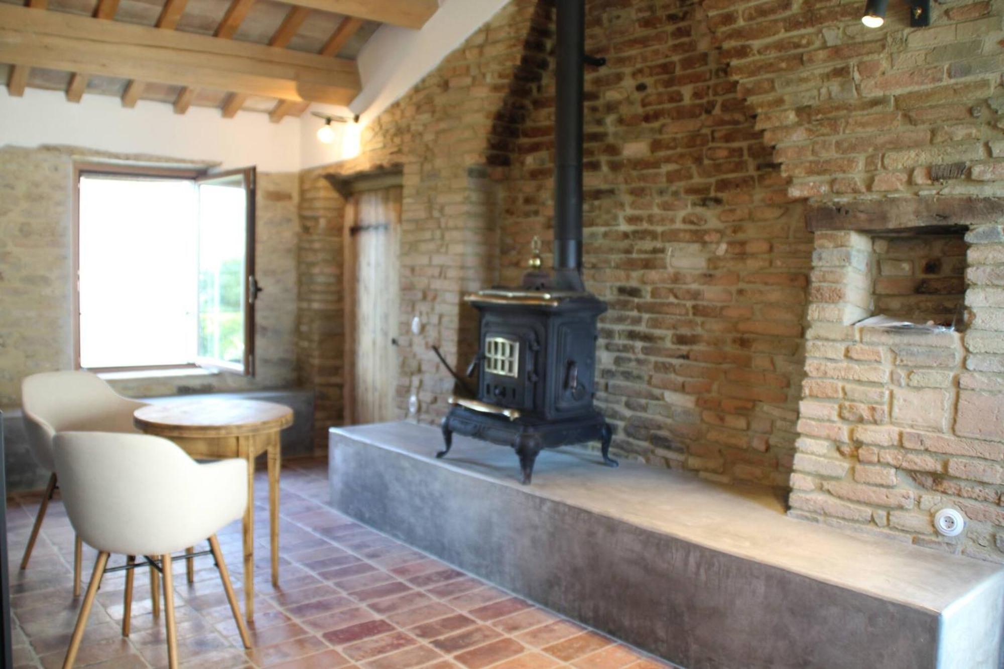 Cerreto Castello Borgo Calbianco - Private House With Pool & Airco 빌라 외부 사진