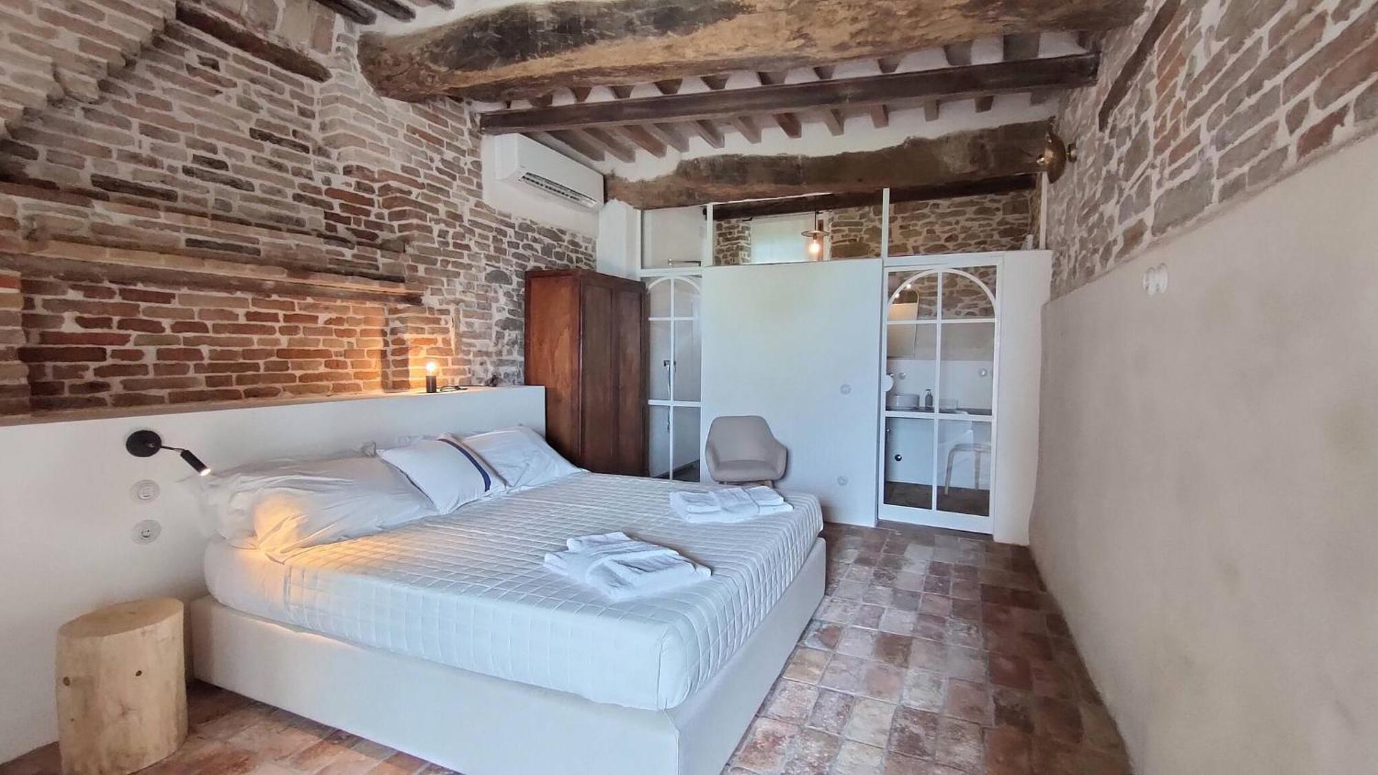 Cerreto Castello Borgo Calbianco - Private House With Pool & Airco 빌라 외부 사진
