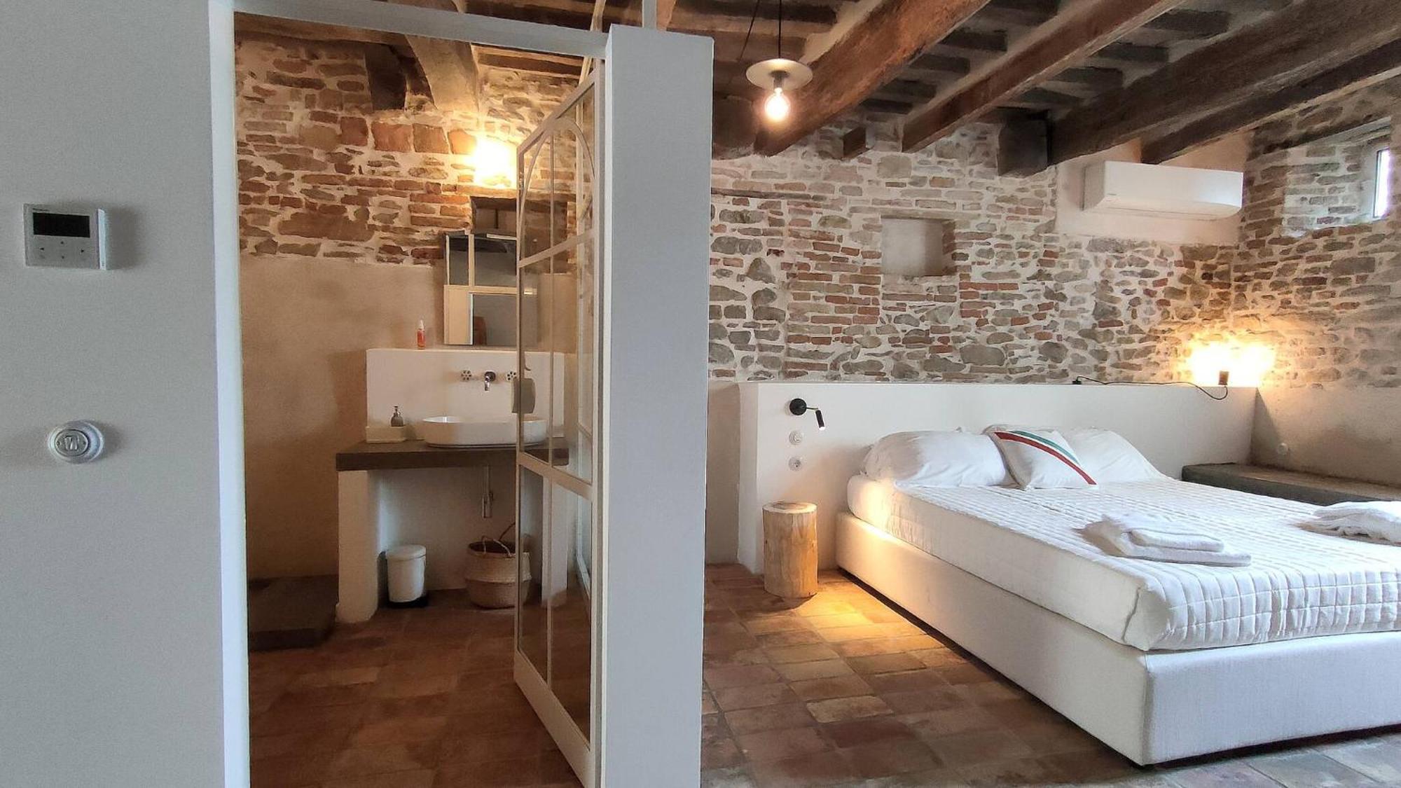 Cerreto Castello Borgo Calbianco - Private House With Pool & Airco 빌라 외부 사진