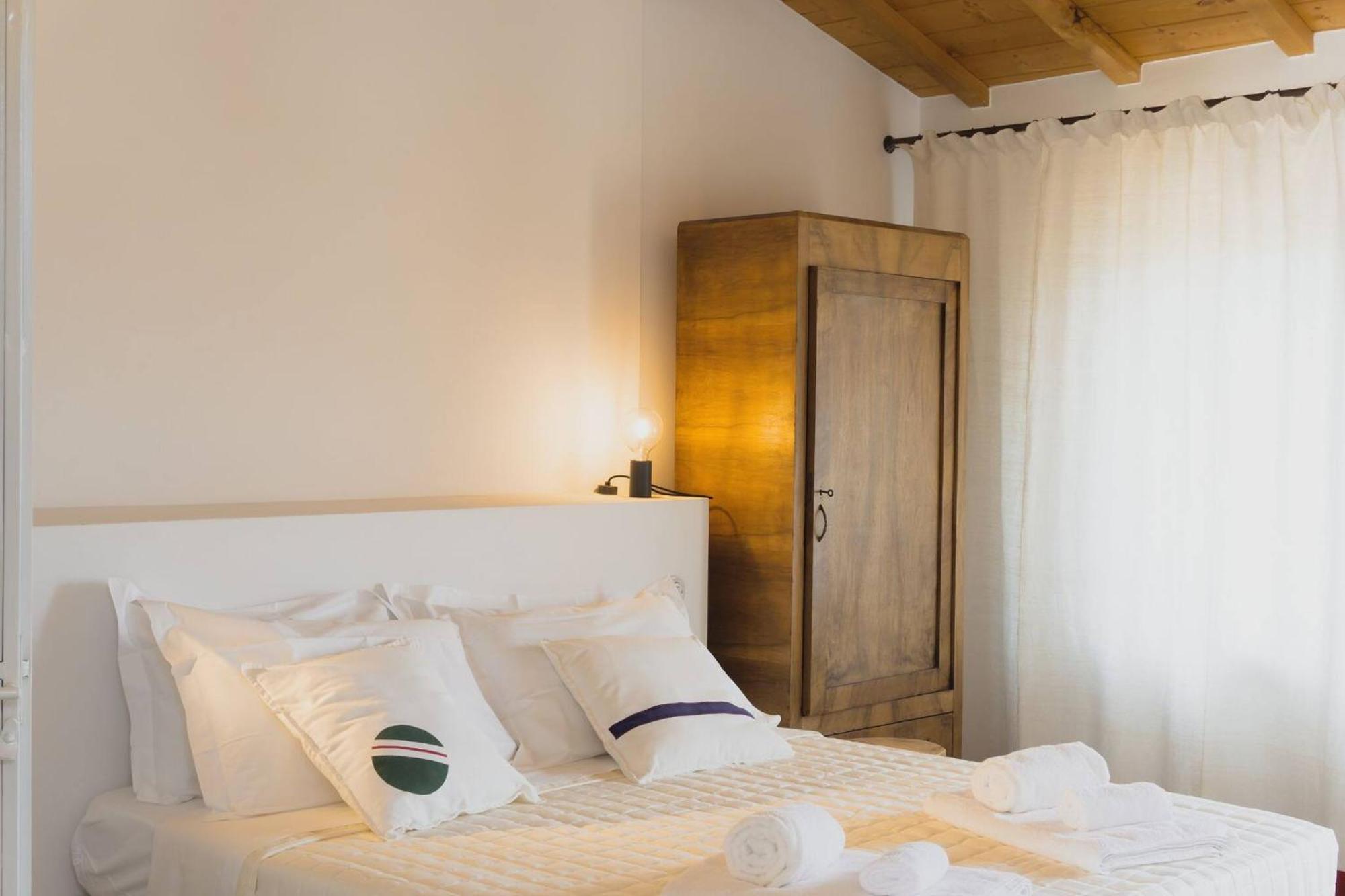 Cerreto Castello Borgo Calbianco - Private House With Pool & Airco 빌라 외부 사진